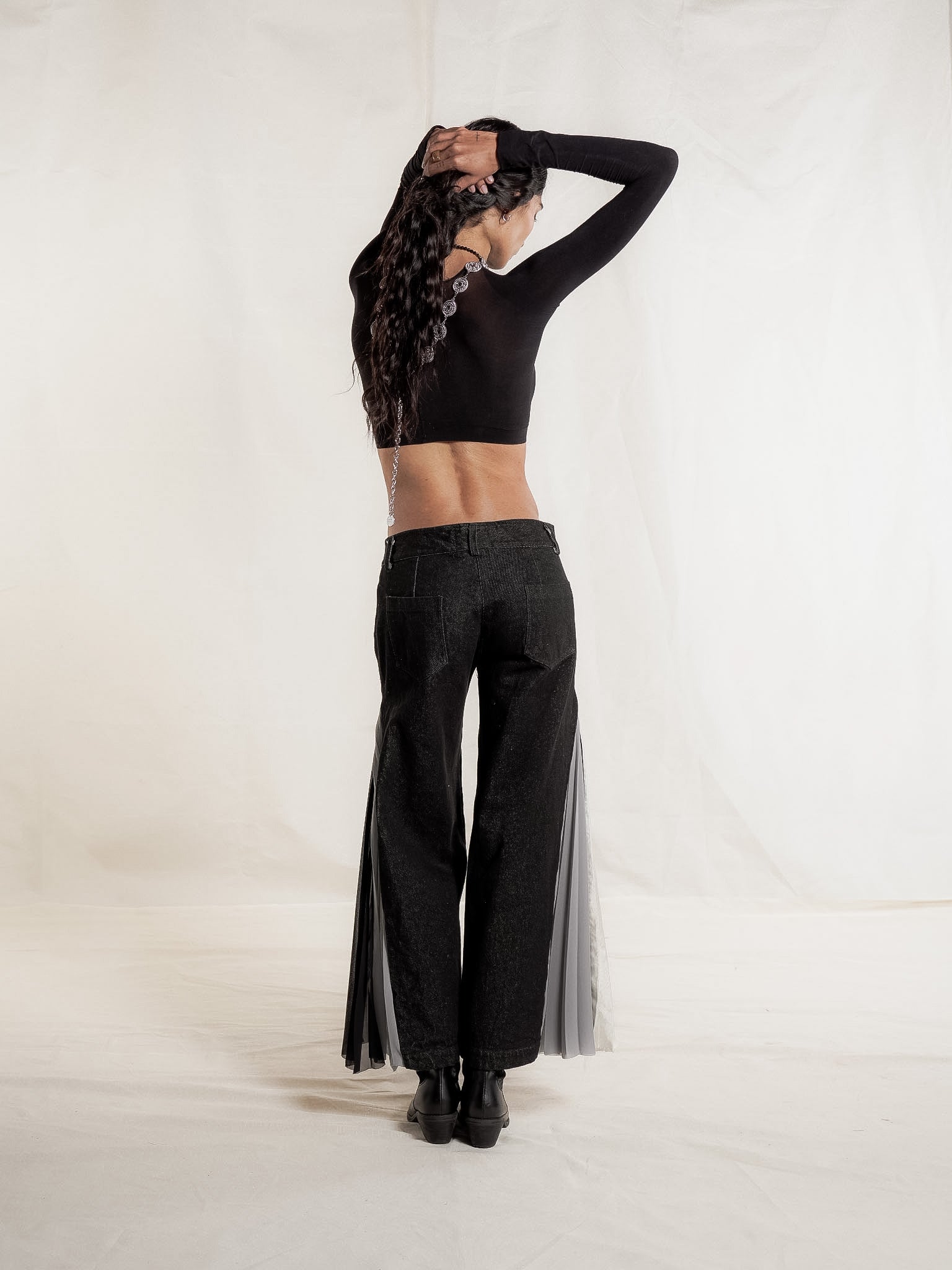 Flow Pleated Pants