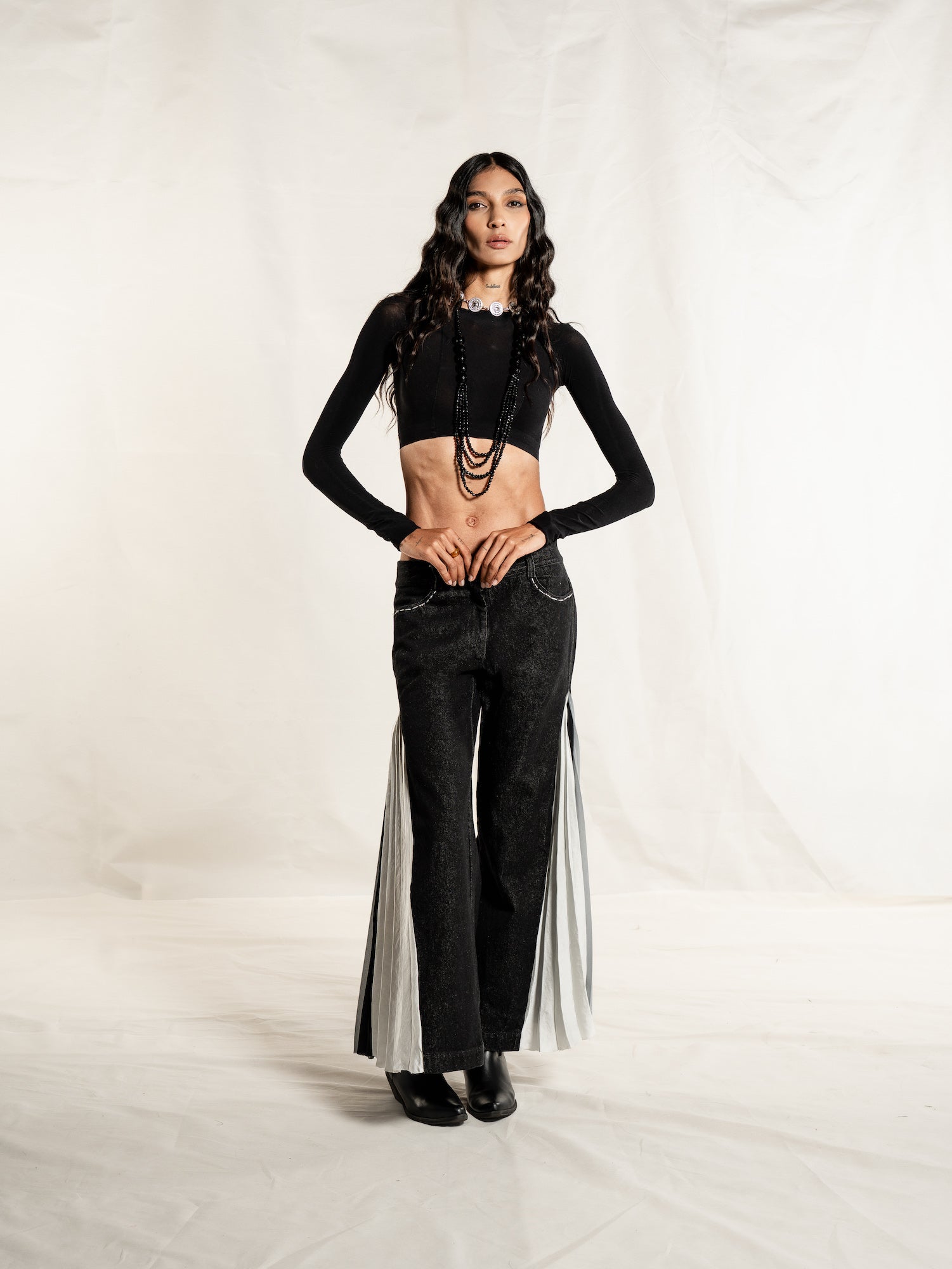 Flow Pleated Pants